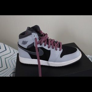 Air Jordan 1 Retro High Girls Gradeschool